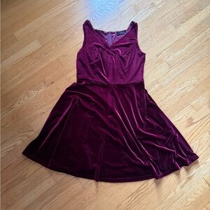 Chic Velvet Burgundy Mini Dress
